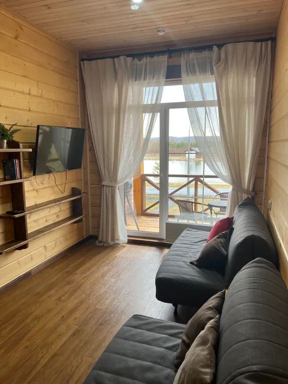 Апартаменты в Family Alley с видом на озеро