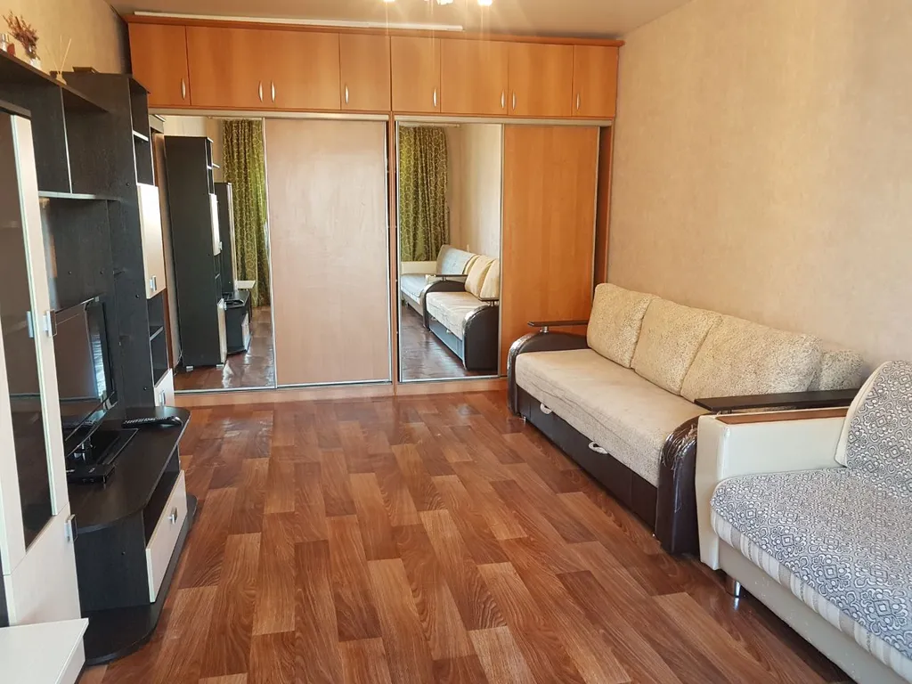 Однокомнатная квартира на улице Молодежная — аренда посуточно в Новый Уренгой