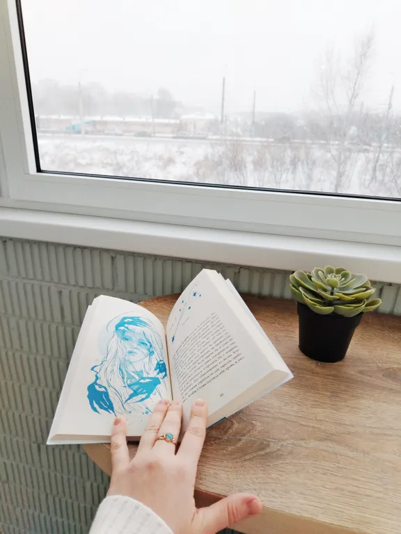 Просторная квартира с отдельной спальней недалеко от МНТК