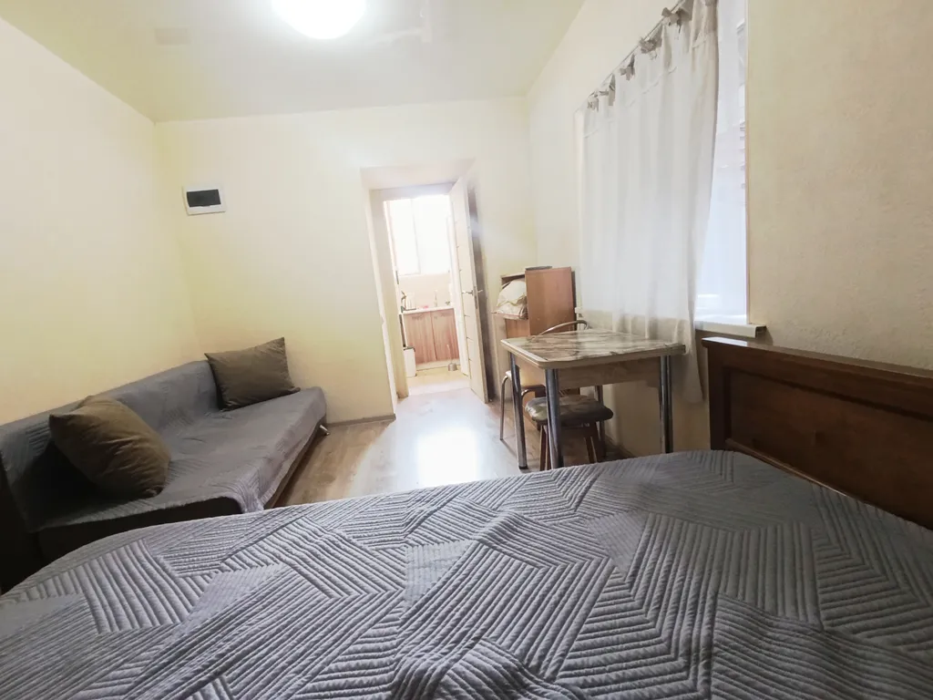 Квартира возле моря — аренда посуточно в Ялта