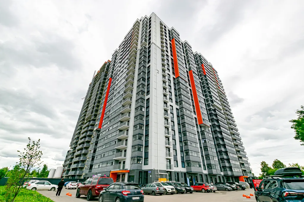 Уютная современная студия у Планеты