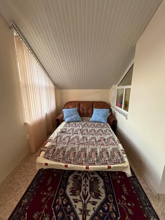 Целый этаж для большой компании.