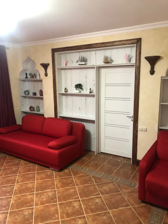 Шикарная квартира у центрального входа в парк