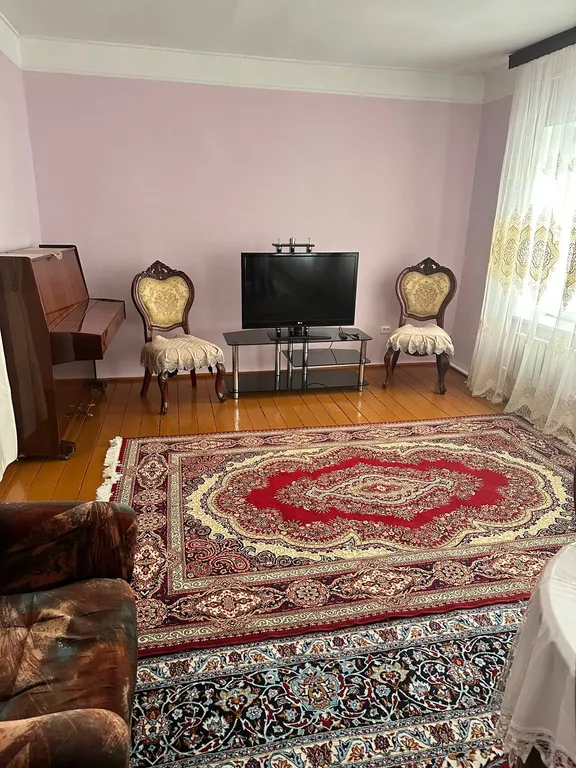 Коттедж Дом в центре города посуточно — Дербент