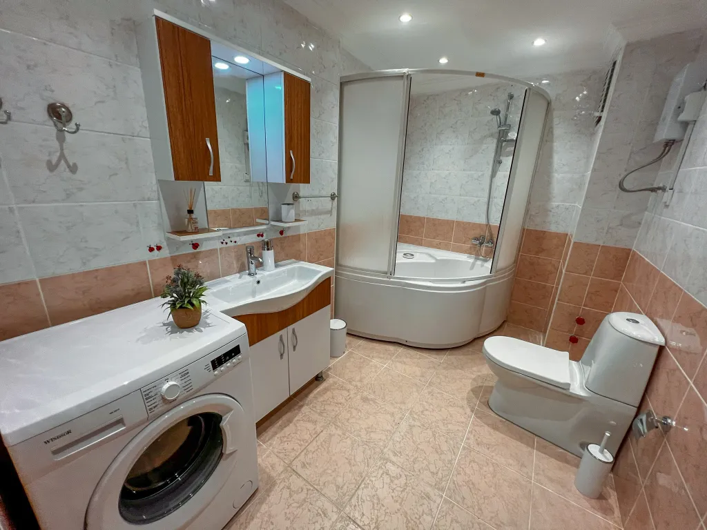 Аланья, пляж Клеопатра - 7 минут! 120 кв. метров, 4 комнаты.