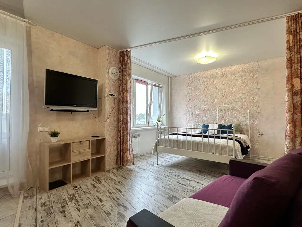 Квартира Студия в 10 мин езды от центра Калуги не берем оплату за уборку — аренда посуточно в Калуга