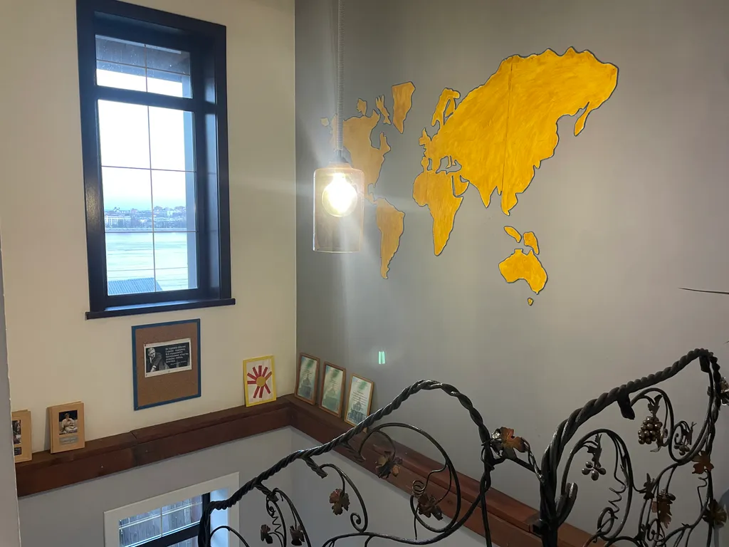 Дом с красивым видом на Ангару