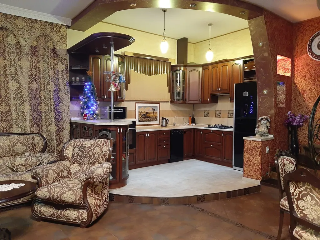 Уютный домик в центре города