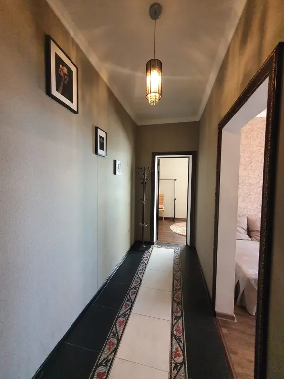 Уютная евродвушка с видом на горы у центра города