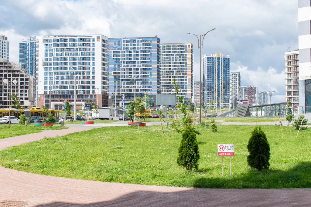 Квартира Квартира Новая современная студия в Minsk World возле метро и 2 станциях от ЖД — Минск