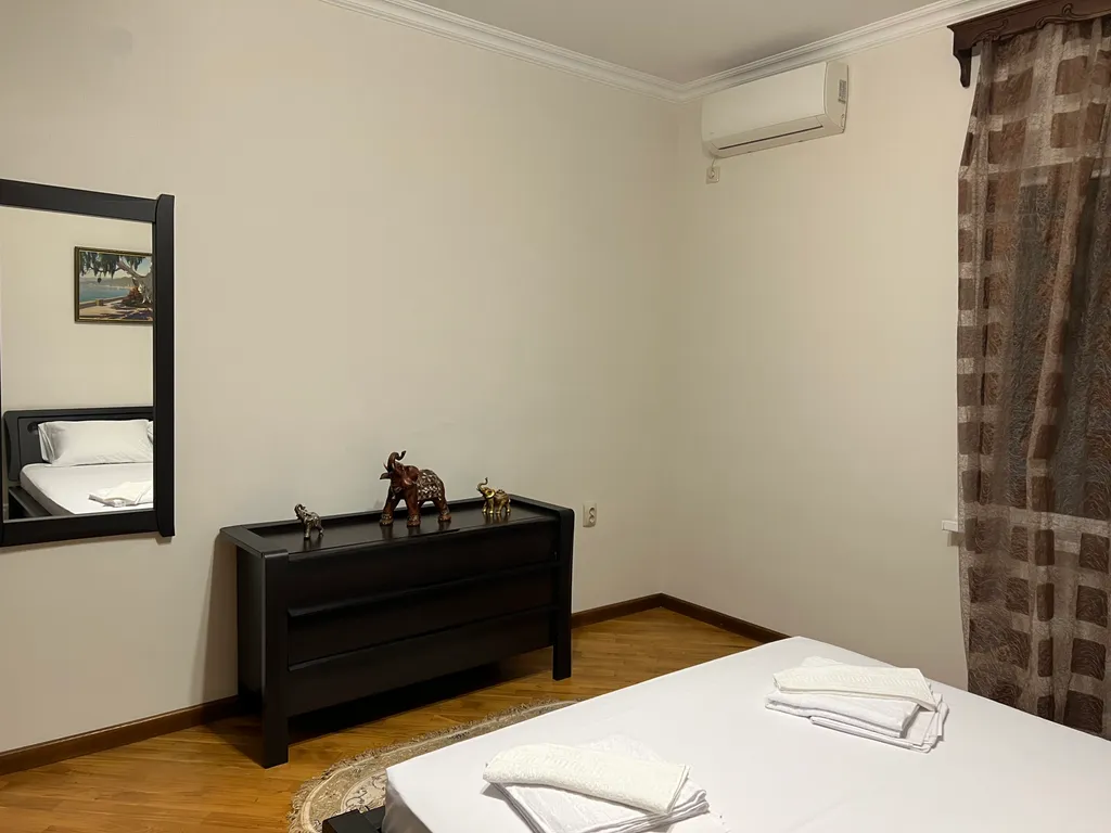 4-комнатная Квартира