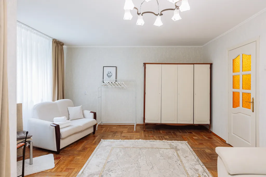 Рядом с Верхним озером и Музеем янтаря