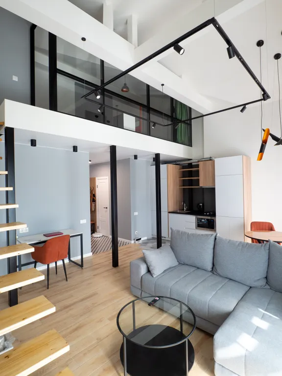 Эксклюзивные двухуровневые апартаменты в центре города