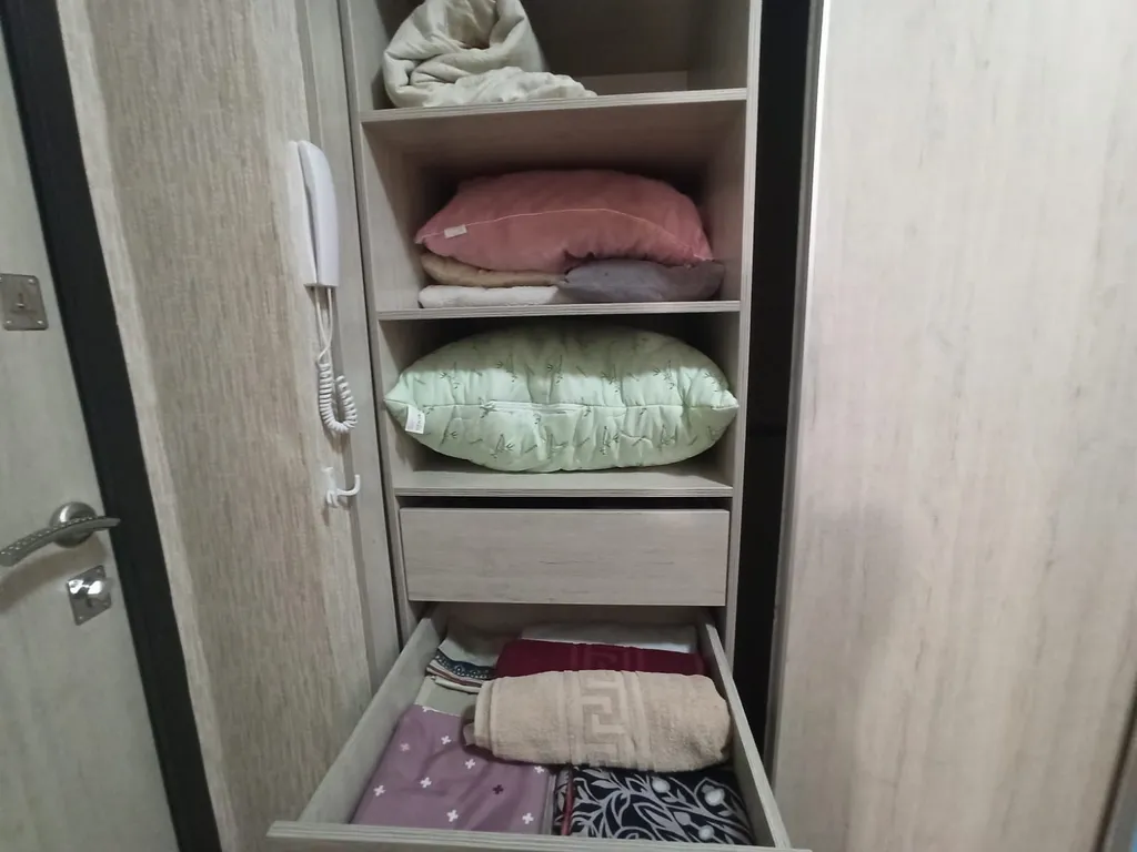 Квартира Квартира вблизи Дворца спорта, Столбы — Красноярск