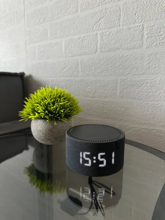 Уникальные апартаменты с выходом на кровлю ТЦ Галерея