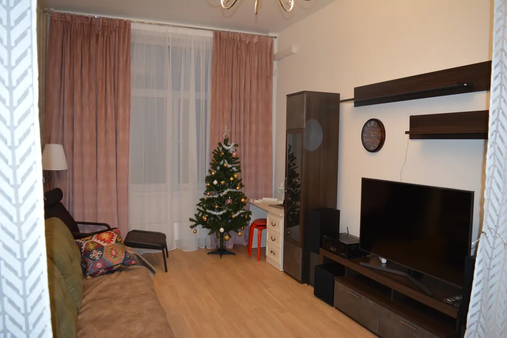 Большая 1-комнатная квартира Сказка Султаны