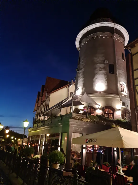 Уютная квартира в атмосферном месте