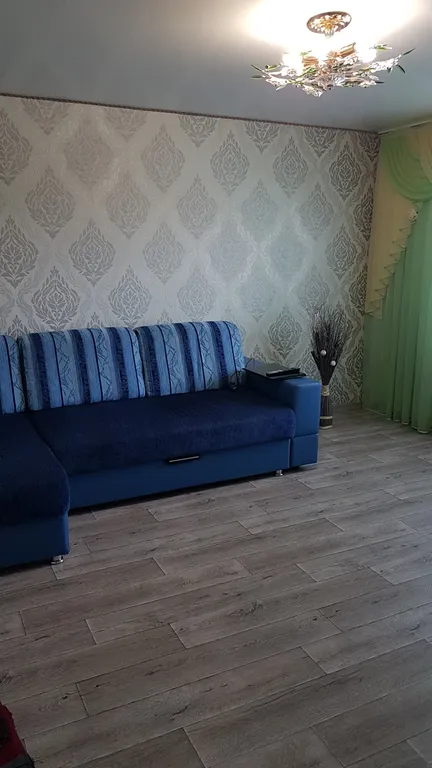 Уютная квартира в центре города — аренда посуточно в Яровое