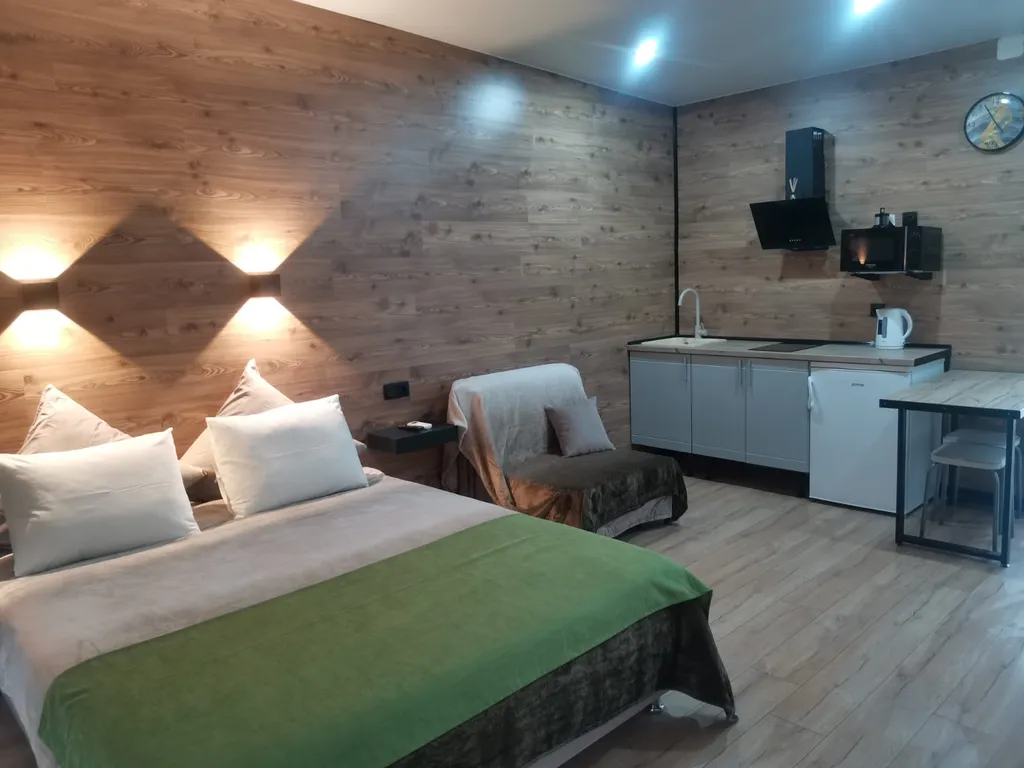 Апартаменты студия №3 с видом на горы