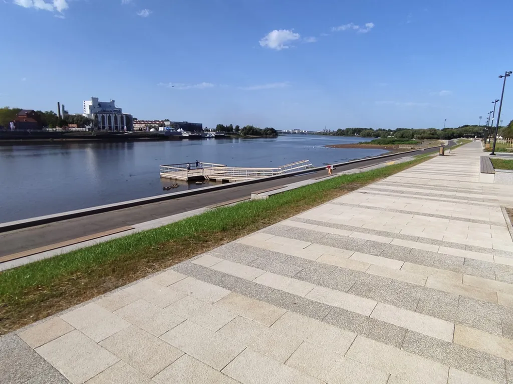 Квартира 3-комнатная Квартира — Великий Новгород