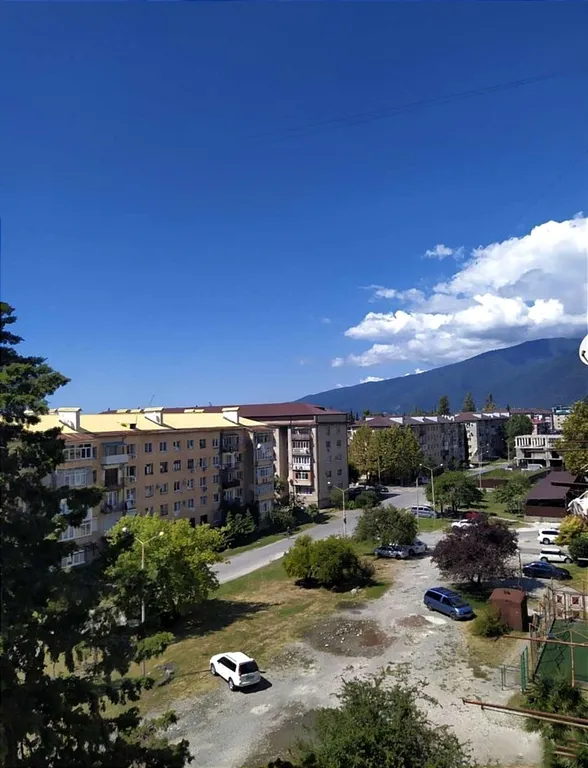 Уютная квартира с видом на горы