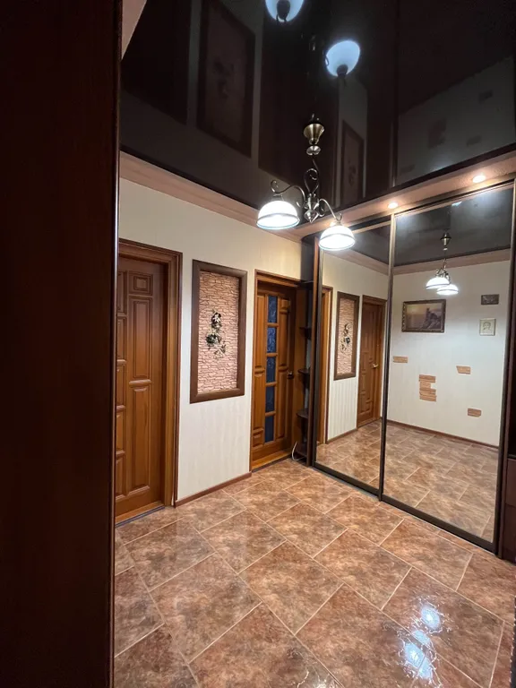 Уютная квартира с дизайнерской комнатой