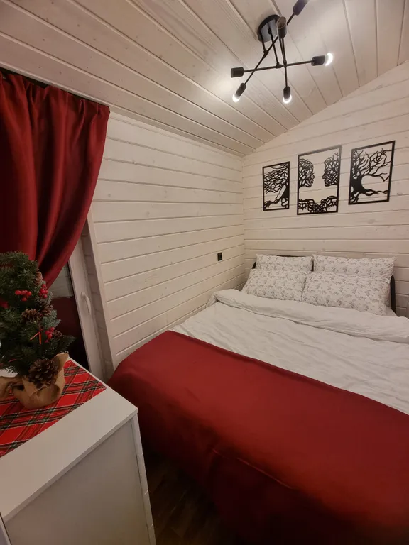 Дом с джакузи под открытым небом