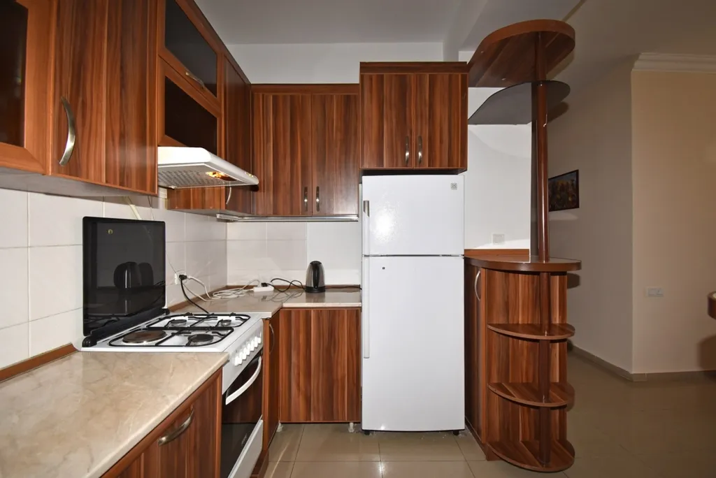 4-комнатная Квартира