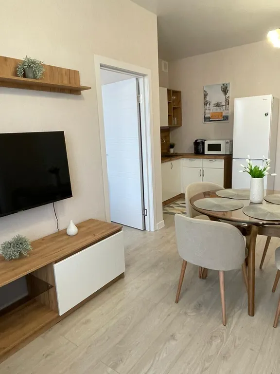 87 Евротри с бассейнами 2 санузла на 5 человек