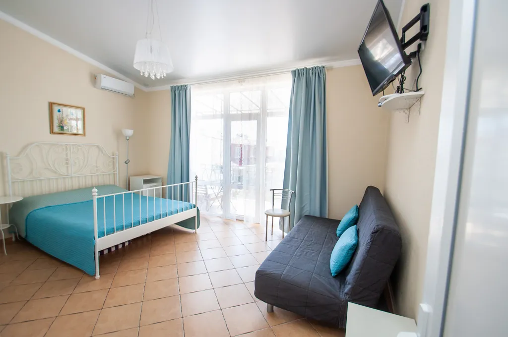 Студия с балконом астра 6