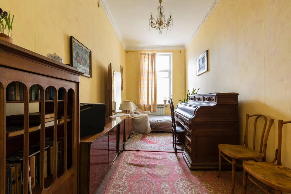 Квартира Уютная комната в старинной квартире — Санкт-Петербург