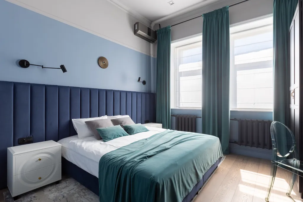 Видовая квартира с балконом на Пяти углах