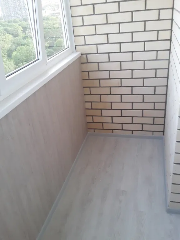 Евростудия в Цемдолине с видом на горы