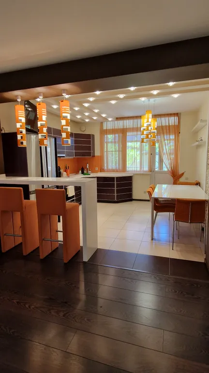 Танхаус в Орхидее парке