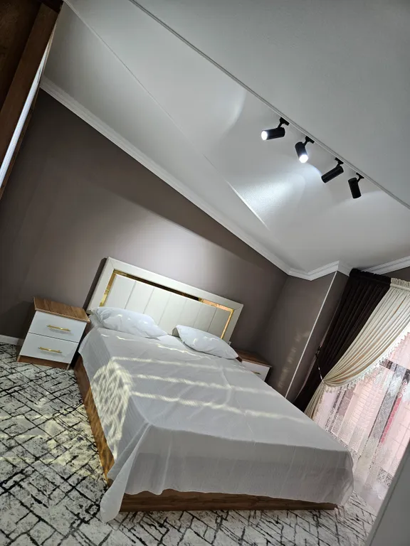 3-этажный дом  в центре города