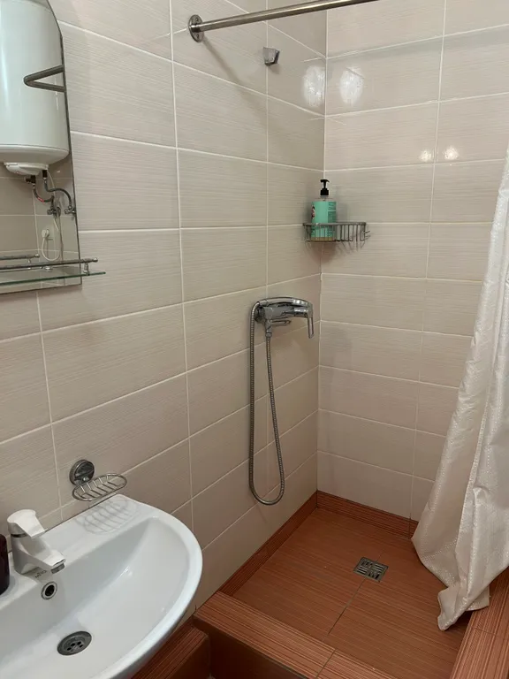 Просторная квартира-студия на берегу моря