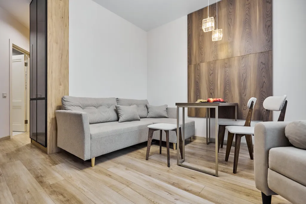 Просторная, свежая 2-комнатная квартира возле ТЦ Горизонт