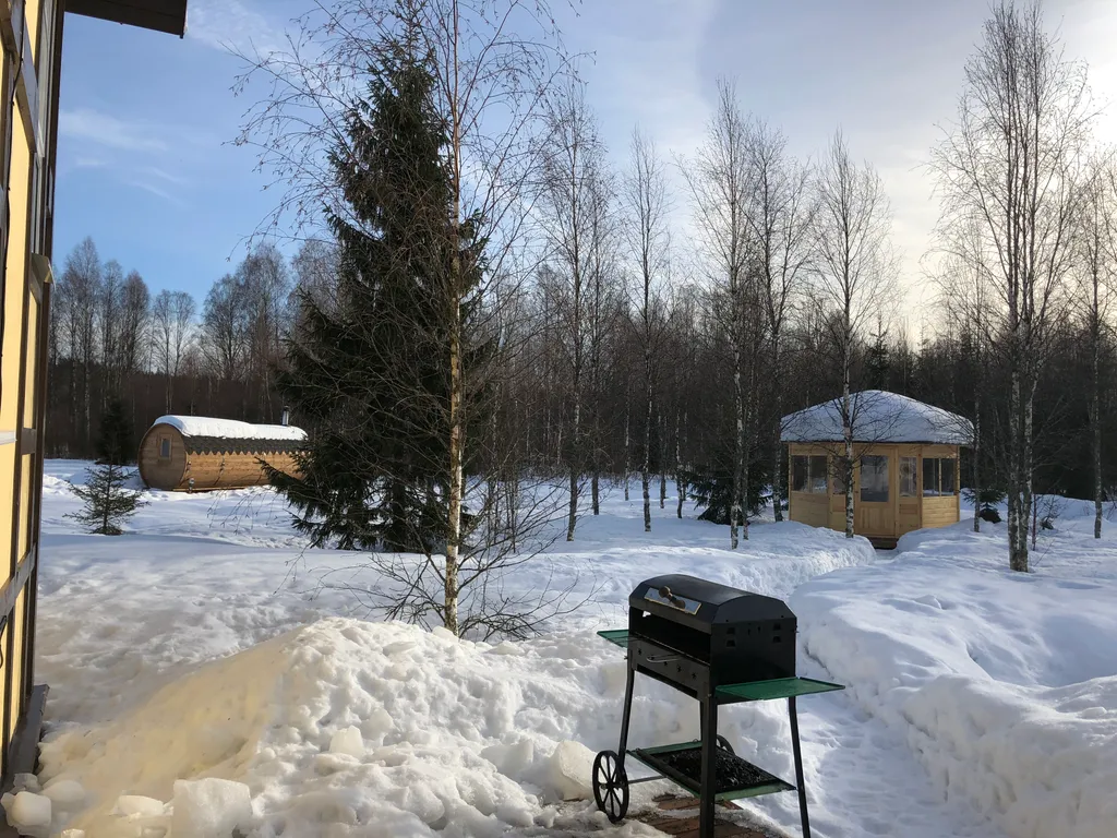 Дом у озера