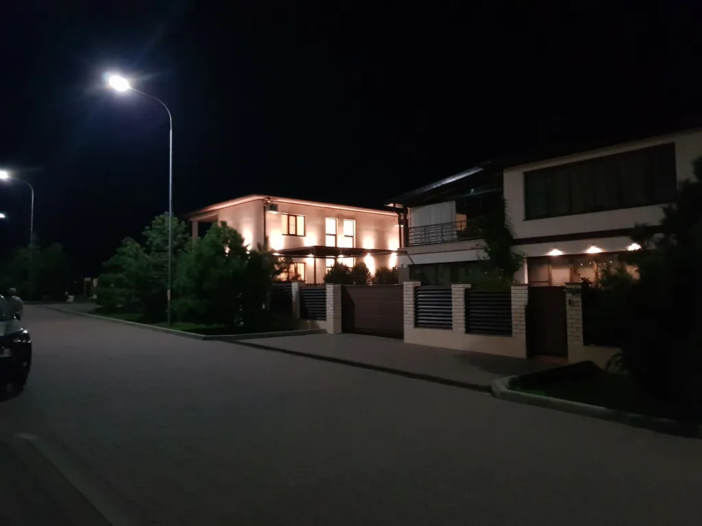 Вилла на 2 линии от моря