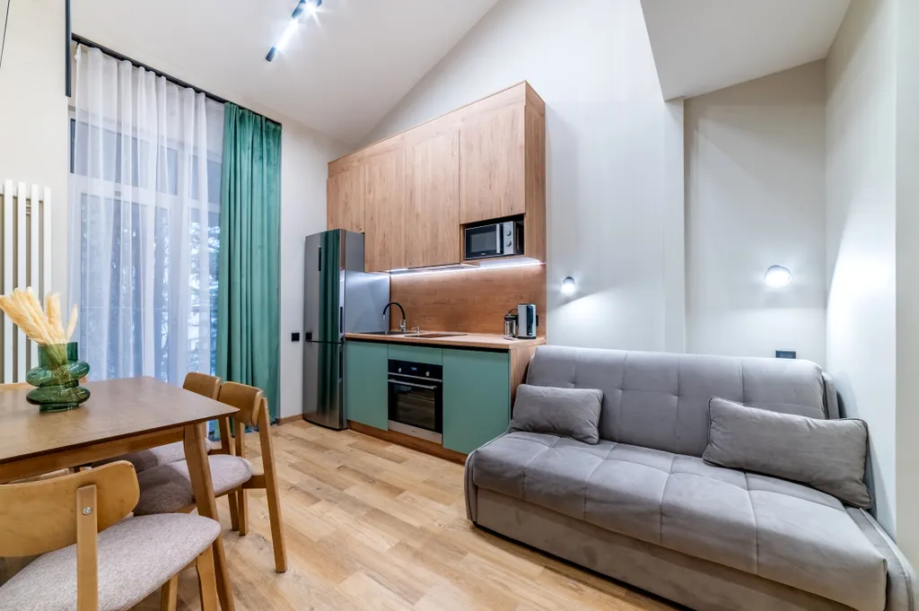 3-комнатная квартира в 5 минутах от моря