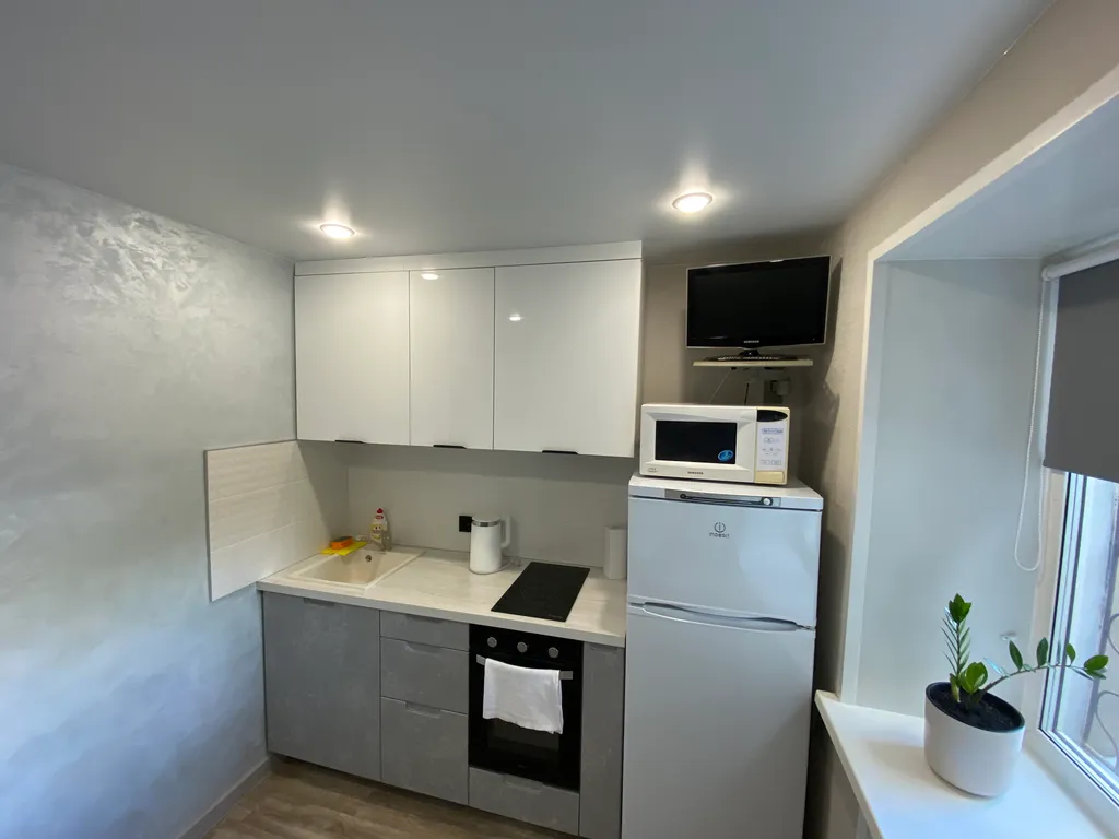 Квартира Квартира 2-комн в центре возле Театра Музкомедии — Красноярск