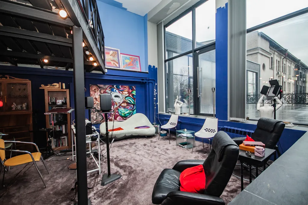 Квартира Лофт 130 метров, 2 этажа, собственный вход, р-н Лефортово — аренда посуточно в Москва