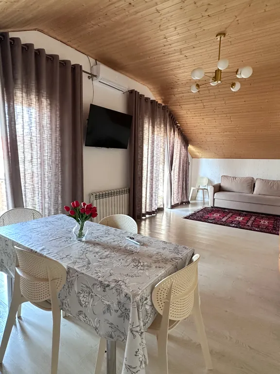 Дом у моря Маяк