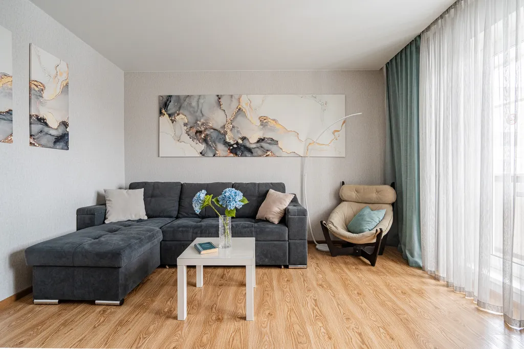 Современная двухкомнатная квартира в микрорайоне ГГМ напротив ТЦ Лента