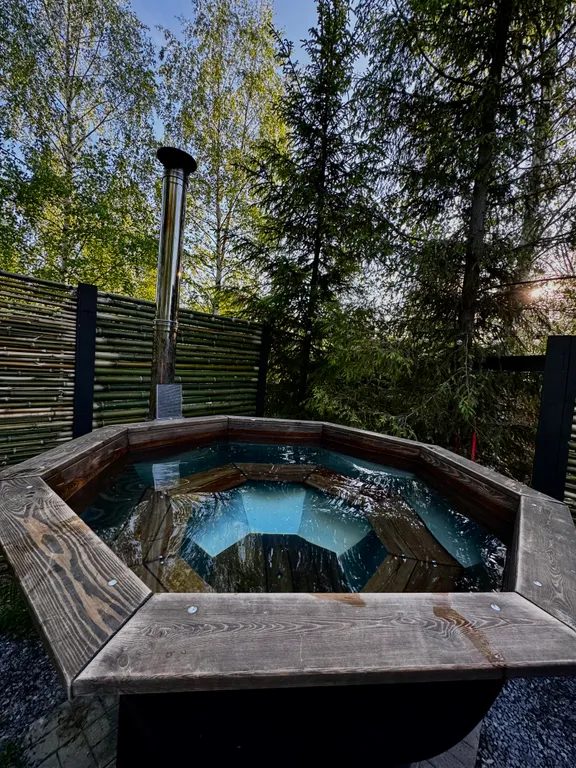 2-местный дом с видом на лес