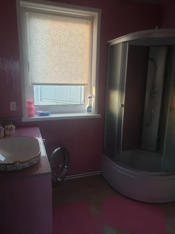 Дом Бархатная 1