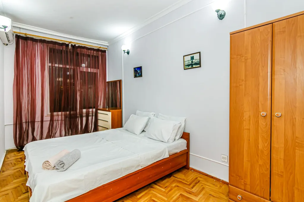 Turquoi̇se apartment