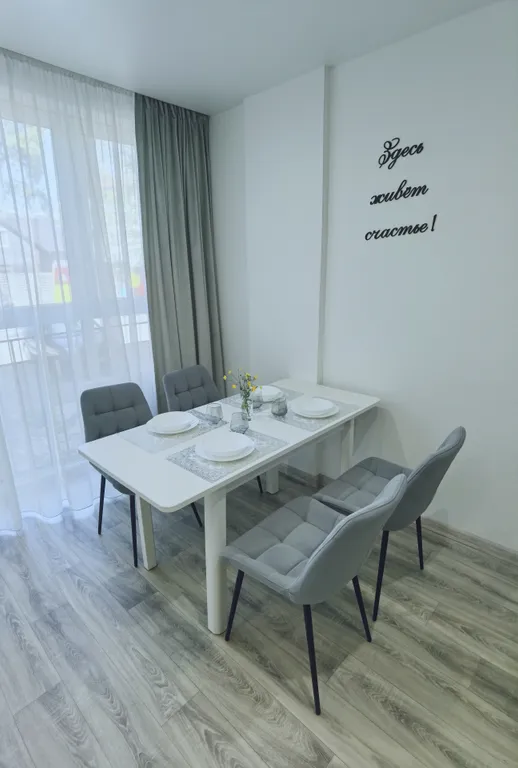 Квартира у спуска к морю