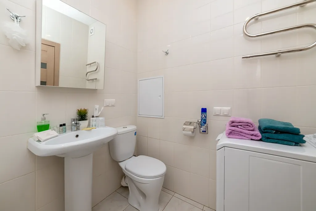 Великолепные апартаменты у озера с видом на лес