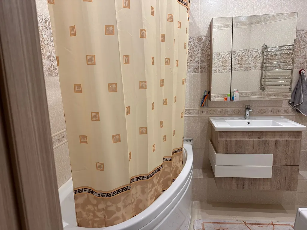 Уютная Квартира в центральной части города, недалеко от р. Волга